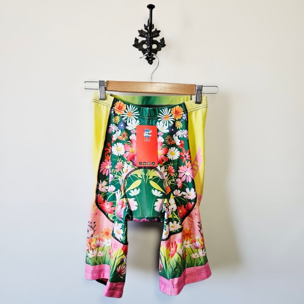 NWT Miloto Cycling Shorts Size XL Floral  Padded New With Tags